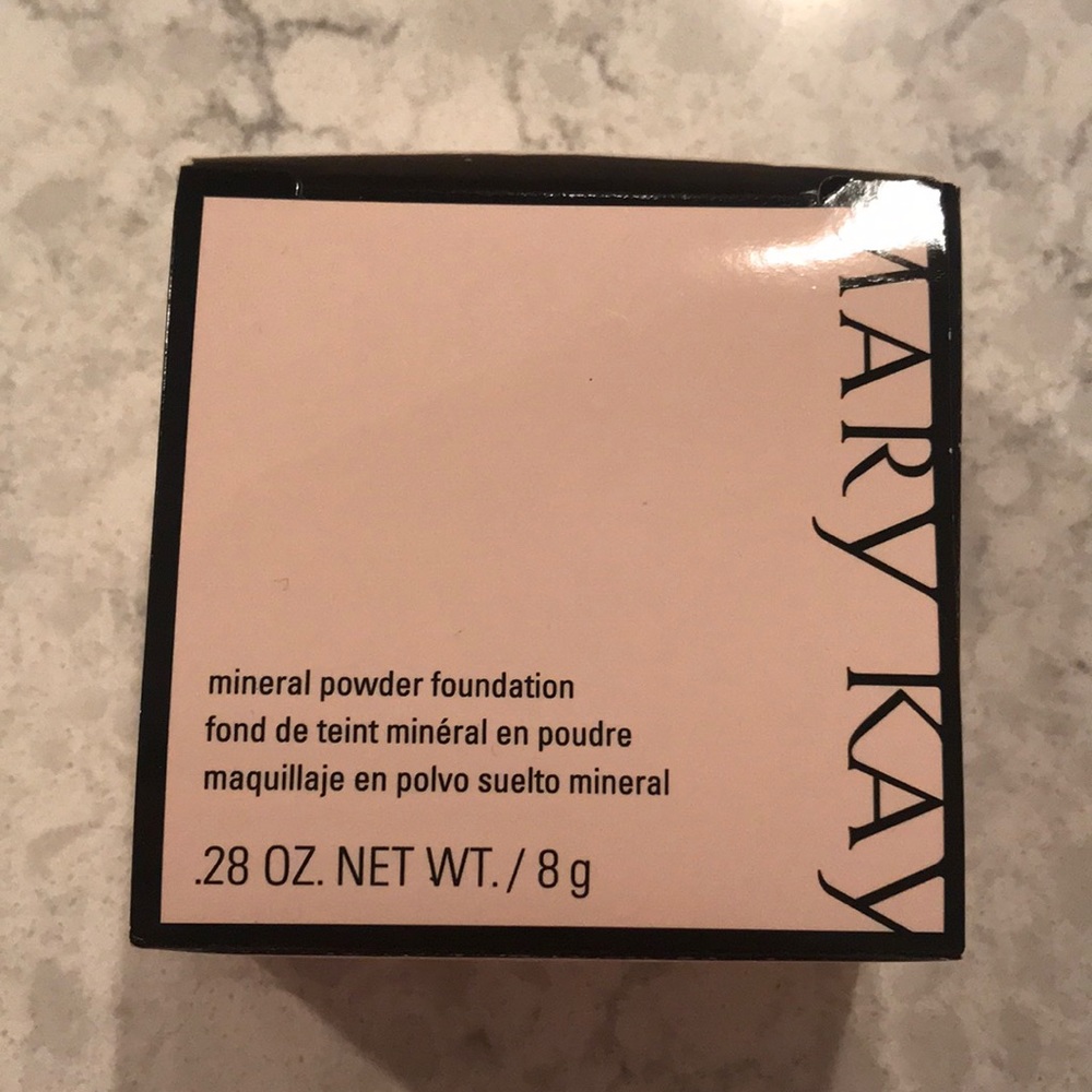 Mary Kay Mineral foundation